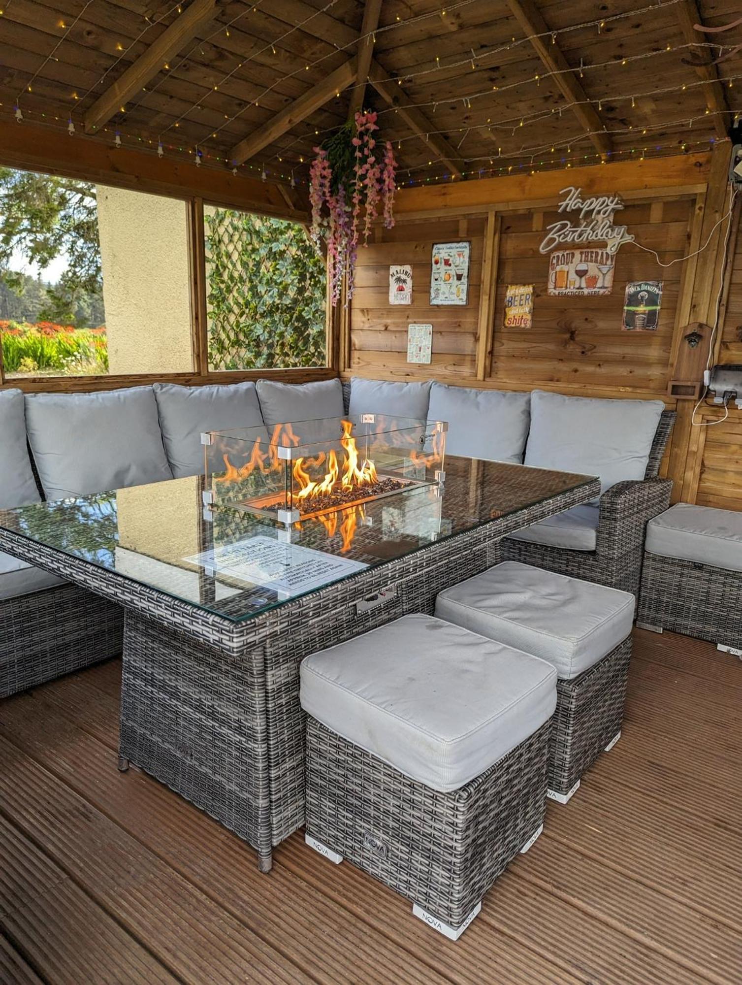 Finn Village "Mountain View Cottage" Private Garden, 9-Seater Hot Tub, Firepit & Pizza Stove Drymen Exteriör bild